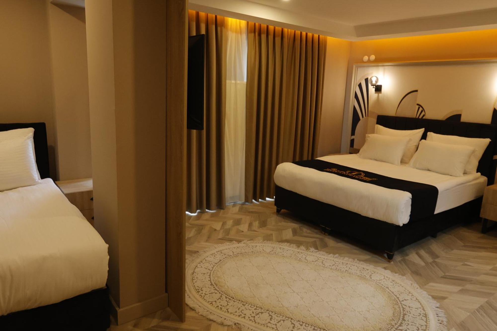 Iron Loft Hotel อุปไปร์ตา ภายนอก รูปภาพ