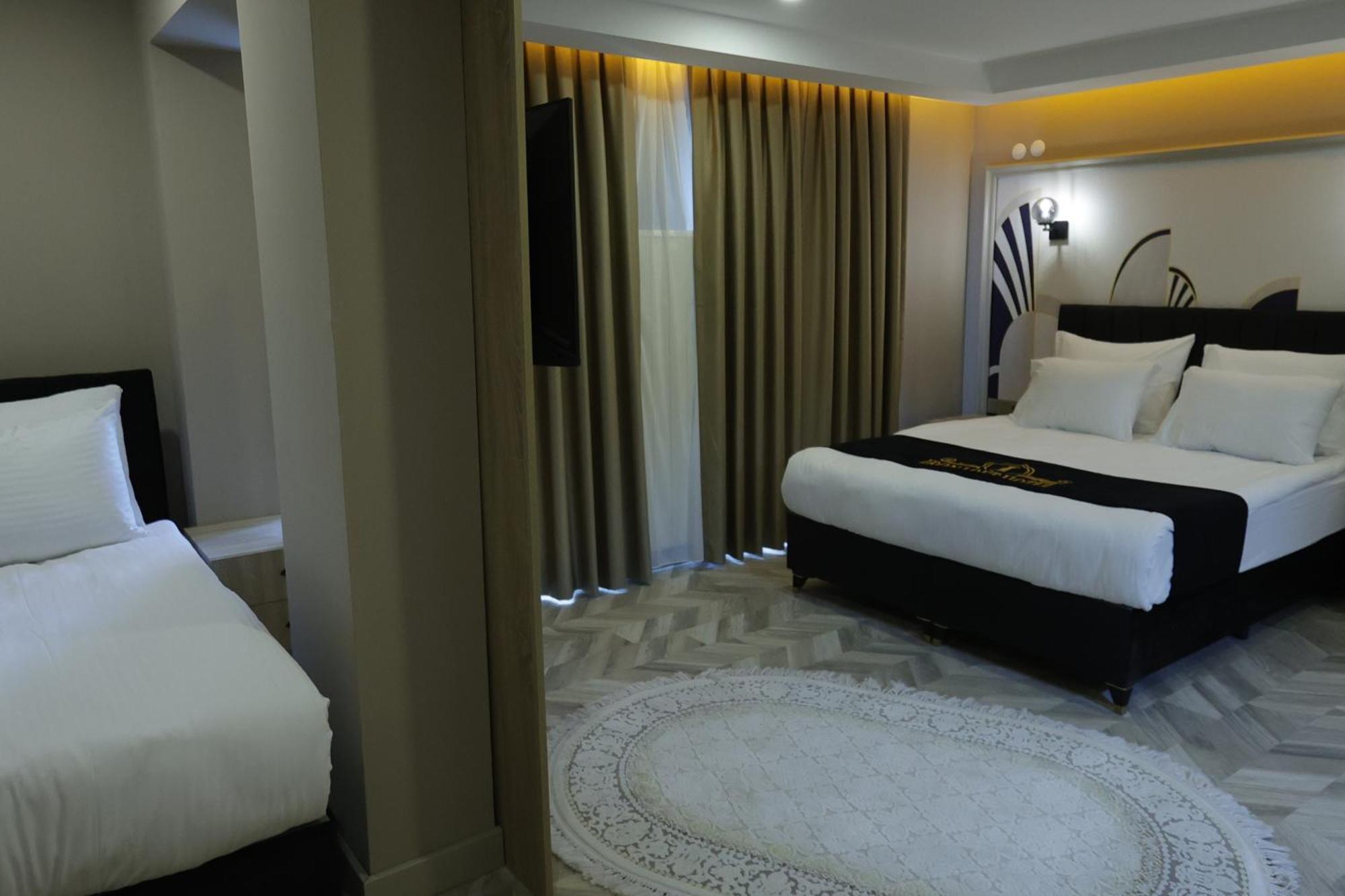 Iron Loft Hotel อุปไปร์ตา ภายนอก รูปภาพ