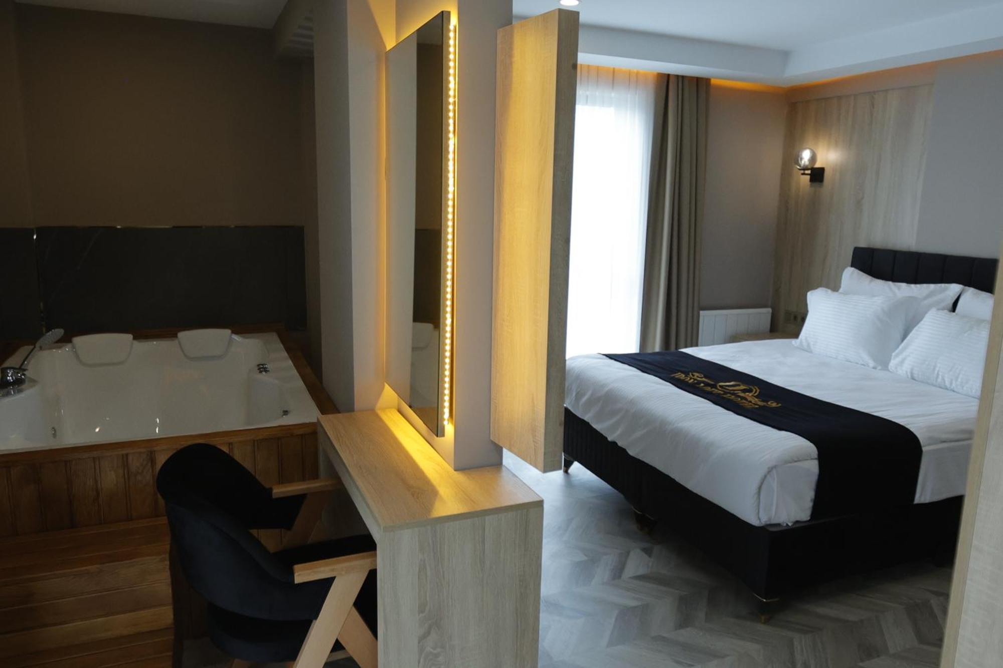 Iron Loft Hotel อุปไปร์ตา ภายนอก รูปภาพ