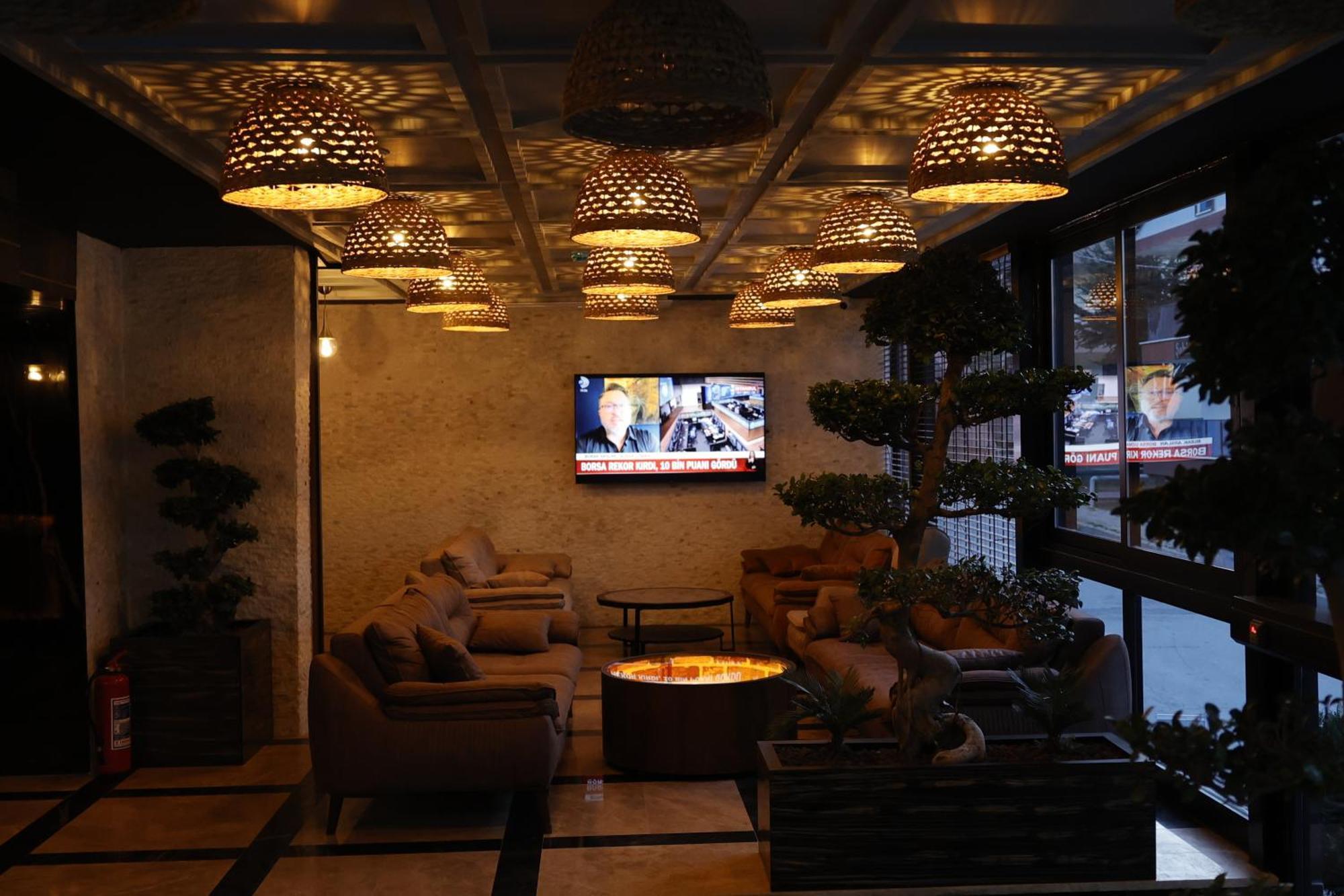 Iron Loft Hotel อุปไปร์ตา ภายนอก รูปภาพ