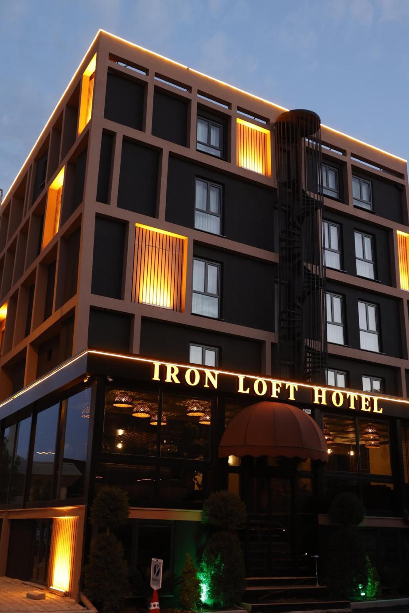 Iron Loft Hotel อุปไปร์ตา ภายนอก รูปภาพ